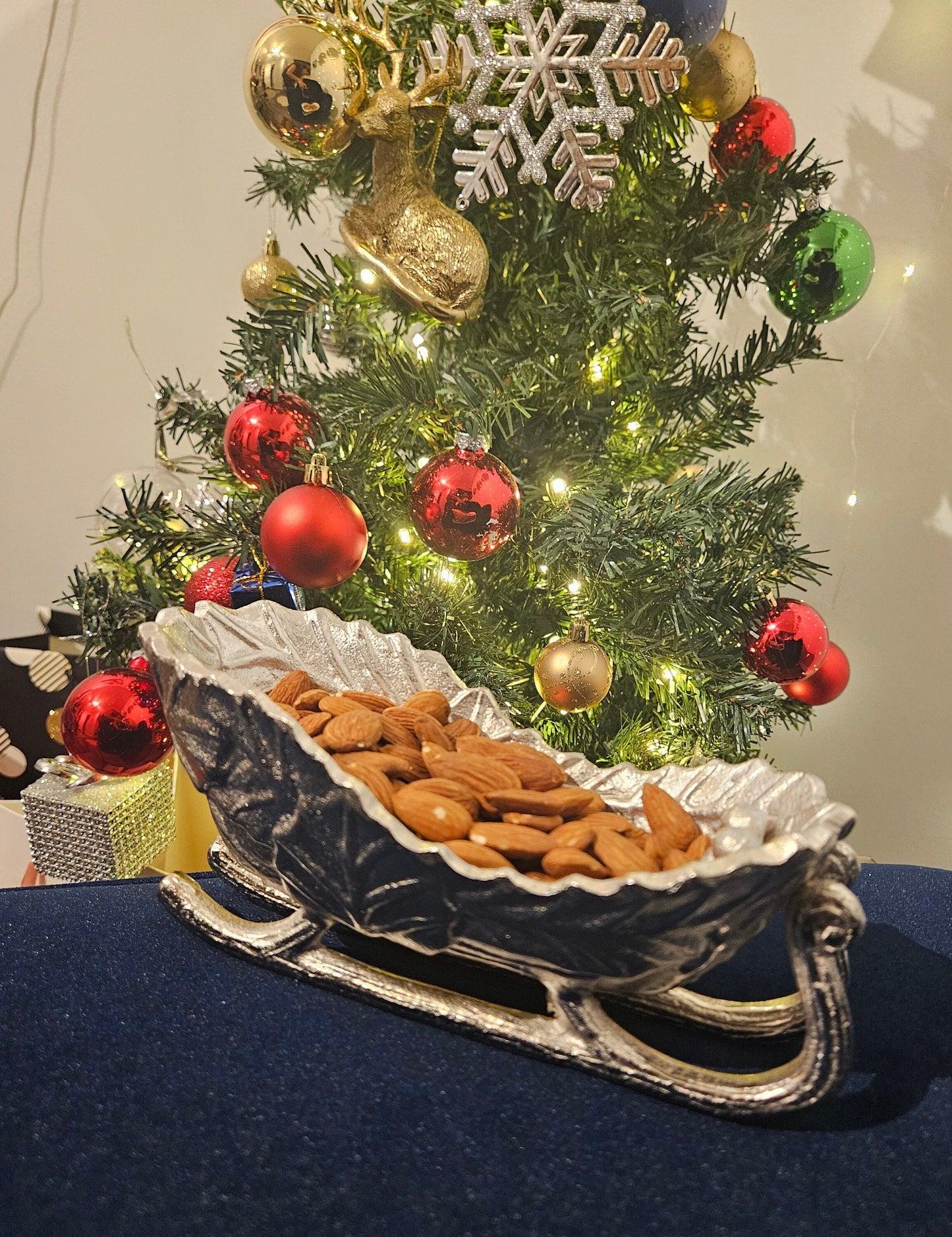 Classic Sleigh Pattern Platter